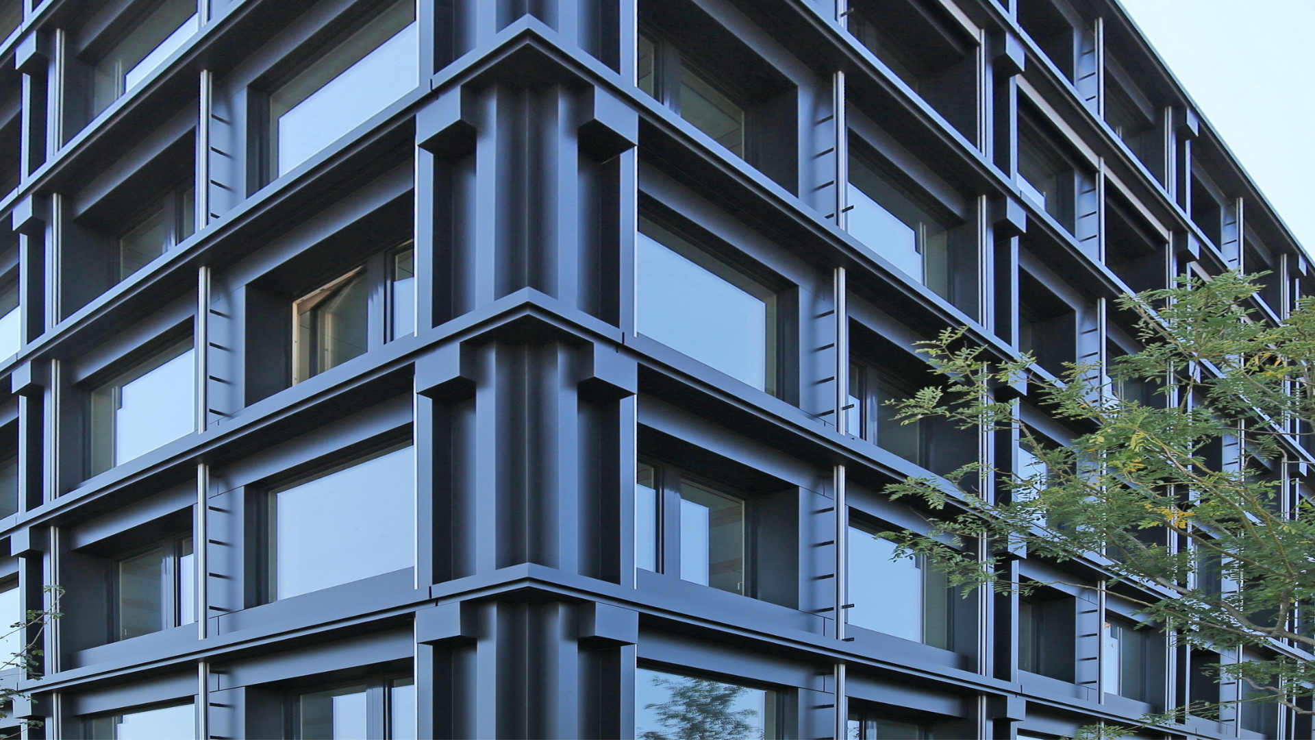 ALUCOBOND Aluminiumfassaden für vorgehängte hinterlüftete Fassaden