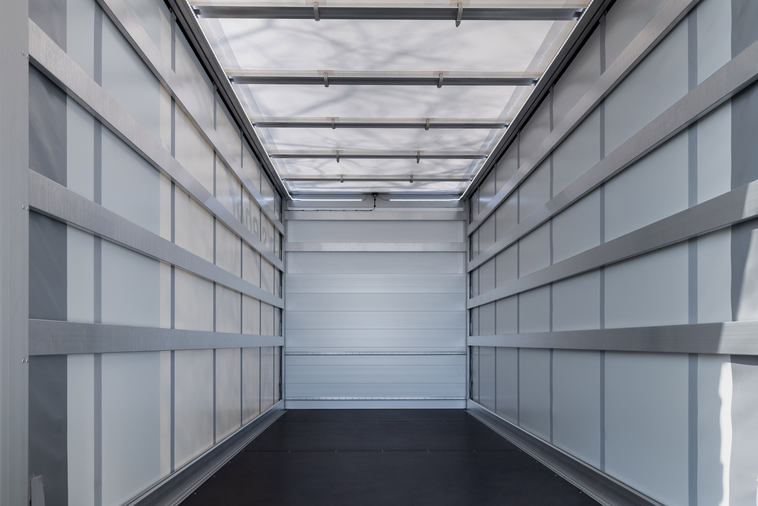 Curtainsider Mini
