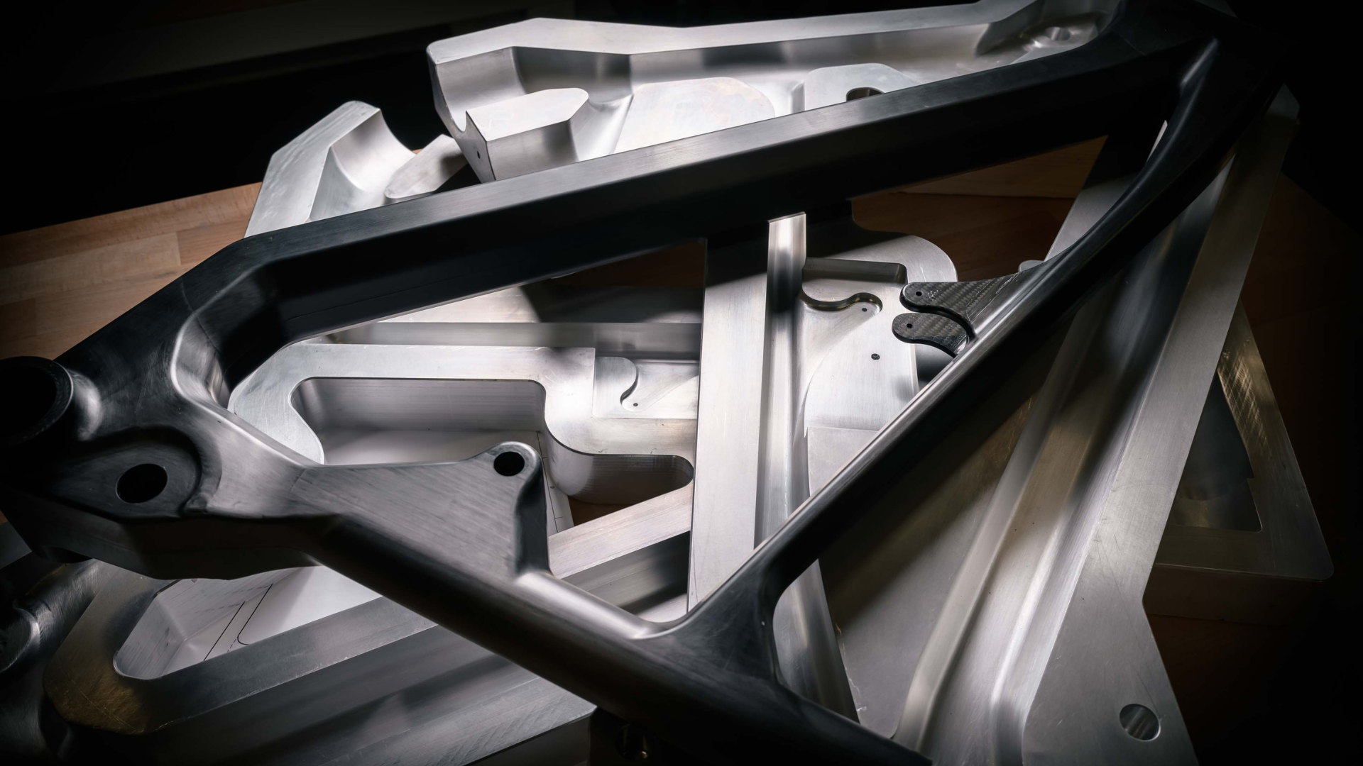 Vom Aluminium-Werkzeug zum Carbon-Mountainbike